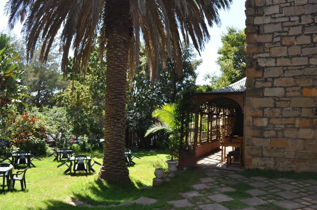 Park House Lodge Mosselbaai Buitenkant foto