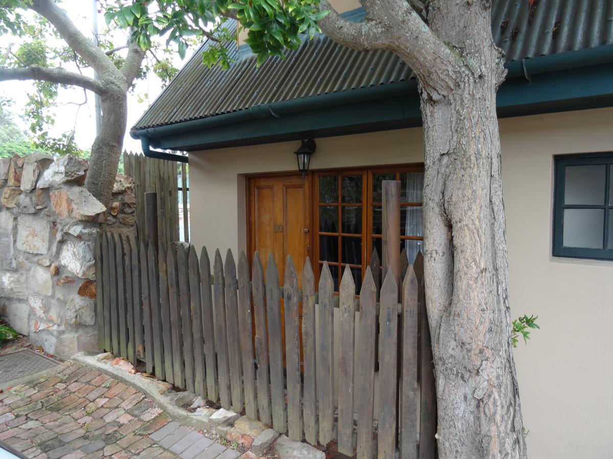 Park House Lodge Mosselbaai Buitenkant foto